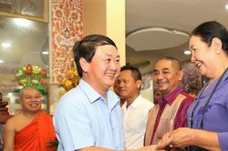 Chủ nhiệm Ủy ban Dân tộc chúc Tết Chôl Chnăm Thmây tại TPHCM