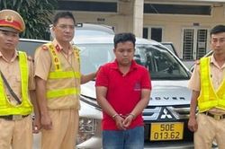 Dùng ôtô đi trộm cắp, gặp ngay Cảnh sát giao thông