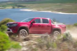 Volkswagen Amarok 2023: 'Giữ bản sắc bản tải riêng' nhưng sử dụng khung gầm của Ford Ranger