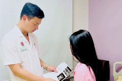 'Đua' đi nâng ngực giá rẻ từ 10-100 triệu đồng không cần phẫu thuật, nhiều chị em nhập viện
