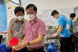 Hà Nội: Kiểm tra an toàn thực phẩm đột xuất và kiểm tra báo trước, kết quả rất khác nhau