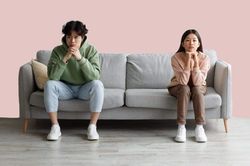 Làm gì khi nửa kia quá ít nói