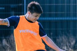 Quang Hải và 1 năm lận đận tại Pau FC