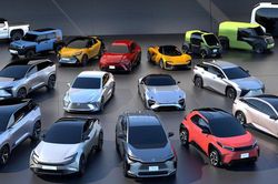 Sếp Toyota tuyên bố: Tất tay với xe điện, chẳng ngại một ai - Hóa ra nắm trong tay 'át chủ bài'