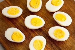 Cách luộc trứng sai nhiều người vẫn thường làm