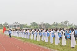 Hơn 1.000 học sinh Quảng Bình tham gia giải điền kinh, bơi lội
