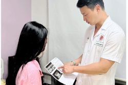 Cảnh giác với 'chiêu' quảng cáo nâng ngực không cần phẫu thuật