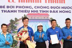 Tỉnh Đoàn Đắk Nông tặng 800 vé bơi miễn phí cho học sinh