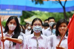 Hà Nội không chủ trương dạy học trực tuyến khi có học sinh mắc Covid-19