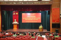 Công tác nhân quyền: Phải kết hợp chặt chẽ giữa 'xây' và 'chống'