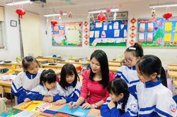 Dịch COVID-19 quay trở lại, Hà Nội khẳng định chưa có phương án học trực tuyến