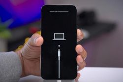 Vì sao điện thoại của bạn nhanh hết pin?