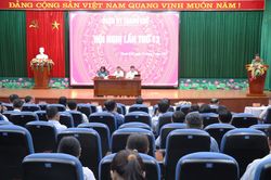 Quận Thanh Khê tập trung thực hiện 'Năm đẩy mạnh chuyển đổi số, giữ vững tăng trưởng kinh tế và bảo đảm an sinh xã hội'