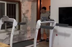 Cố gắng giảm cân, cậu bé 9 tuổi từng làm hỏng 3 máy chạy bộ