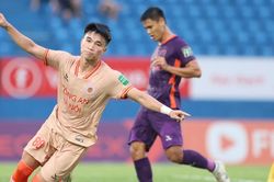 Trong rủi có may, HLV Troussier có được 'trọng pháo' ngay trước thềm SEA Games