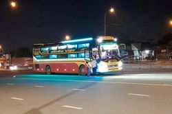 Bộ GTVT yêu cầu xử lý nghiêm vi phạm 'xe dù, bến cóc' dịp nghỉ Lễ 30/4