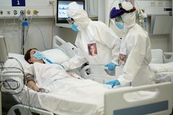 Gần 500 ca mắc Covid-19 trong ngày, cao nhất từ đầu năm