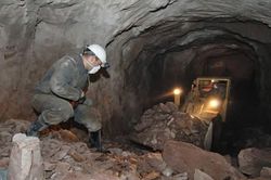 Các quốc gia EU tìm tới Kazakhstan để thay thế urani của Nga