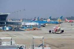 Công khai giá cước, xử lý nghiêm vi phạm 'xe dù, bến cóc' dịp 30/4