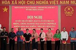 Phường Ninh Thủy: Hơn 60 ngư dân được tuyên truyền chống khai thác IUU