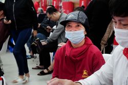 Những người sẽ bị khóa SIM ngày mai