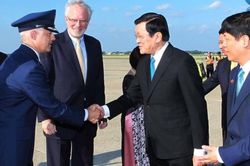 Quan hệ Việt-Mỹ: Ngoạn mục vượt sóng gió, biến điều không thể thành có thể!