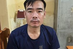 Tạm giữ nam thanh niên đấm vào mặt chiến sĩ Công an
