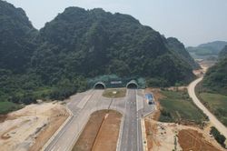 Dự án Mai Sơn - Quốc lộ 45 sẽ thông tuyến và đưa vào sử dụng từ ngày 30/4/2023