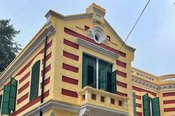 Biệt thự cổ 49 Trần Hưng Đạo: Quét thử vôi để tìm màu chuẩn gốc