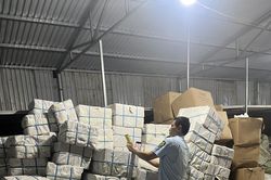 Hà Nội: Tạm giữ hàng chục nghìn sản phẩm hàng hóa có dấu hiệu vi phạm