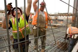 Fed dự báo kinh tế Mỹ sẽ suy thoái vì khủng hoảng ngân hàng