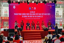 Đoàn thể thao Việt Nam ra mắt chính thức trang phục dự SEA Games 32 và sẽ có quyết định vào ngày 17-4