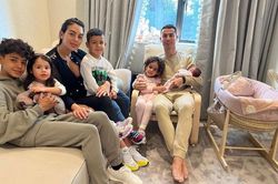 Mối quan hệ giữa Ronaldo và Georgina bị cho đang rạn nứt trầm trọng, nguyên nhân do đàng gái ngày càng ích kỷ
