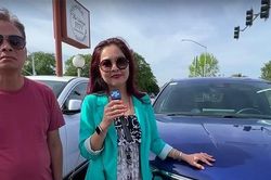 Việt kiều Mỹ bỏ cọc Tesla Model Y để mua VinFast VF 8