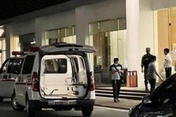 Phát hiện người phụ nữ tử vong trong ô tô ở tầng hầm chung cư
