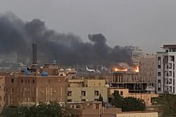 Quân đội Sudan tuyên bố giải thể phe đối địch