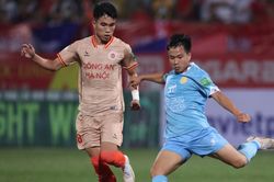 HLV Nam Định khen tuyển thủ U23 của CAHN
