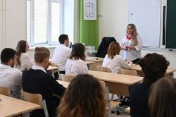 Nga bổ sung chiến dịch quân sự đặc biệt ở Ukraine vào sách giáo khoa mới