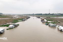 H.Định Quán hỗ trợ 35 triệu đồng cho các hộ ngư dân chuyển đổi nghề