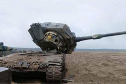 Xe tăng Leopard 2A4 chưa kịp tham chiến đã bị 'bật nắp cua'