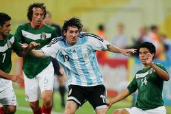 Argentina thay Indonesia tổ chức U20 World Cup