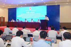 Kiến nghị xem xét không tinh giản biên chế giáo viên!