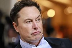 Tỷ phú Elon Musk cảnh báo AI có thể 'hủy diệt văn minh'