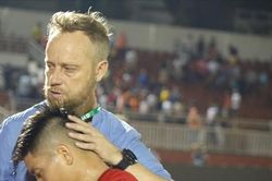HLV Polking nói điều không ngờ trước thông tin sắp dẫn dắt một CLB ở V-League