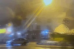 Bắt khẩn cấp tài xế drift gây náo loạn trước Nhà hát lớn Hà Nội