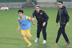HLV Philippe Troussier: Nấc thang đầu tiên