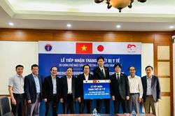 Bốn bệnh viện Trung ương tiếp nhận trang thiết bị y tế của Chính phủ Nhật Bản