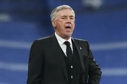 Ancelotti: 'Chelsea có cơ hội cứu vãn mùa giải nếu thắng Real'
