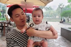Còn nhỏ tuổi, quý tử nhà Mạnh Trường 'lập kỉ lục' hơn cả bố nổi tiếng khiến phụ huynh phải 'chào thua'