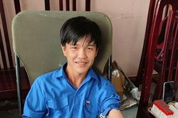 Thanh niên Nguyễn Phi Phàm Em với tâm niệm hiến máu cứu người